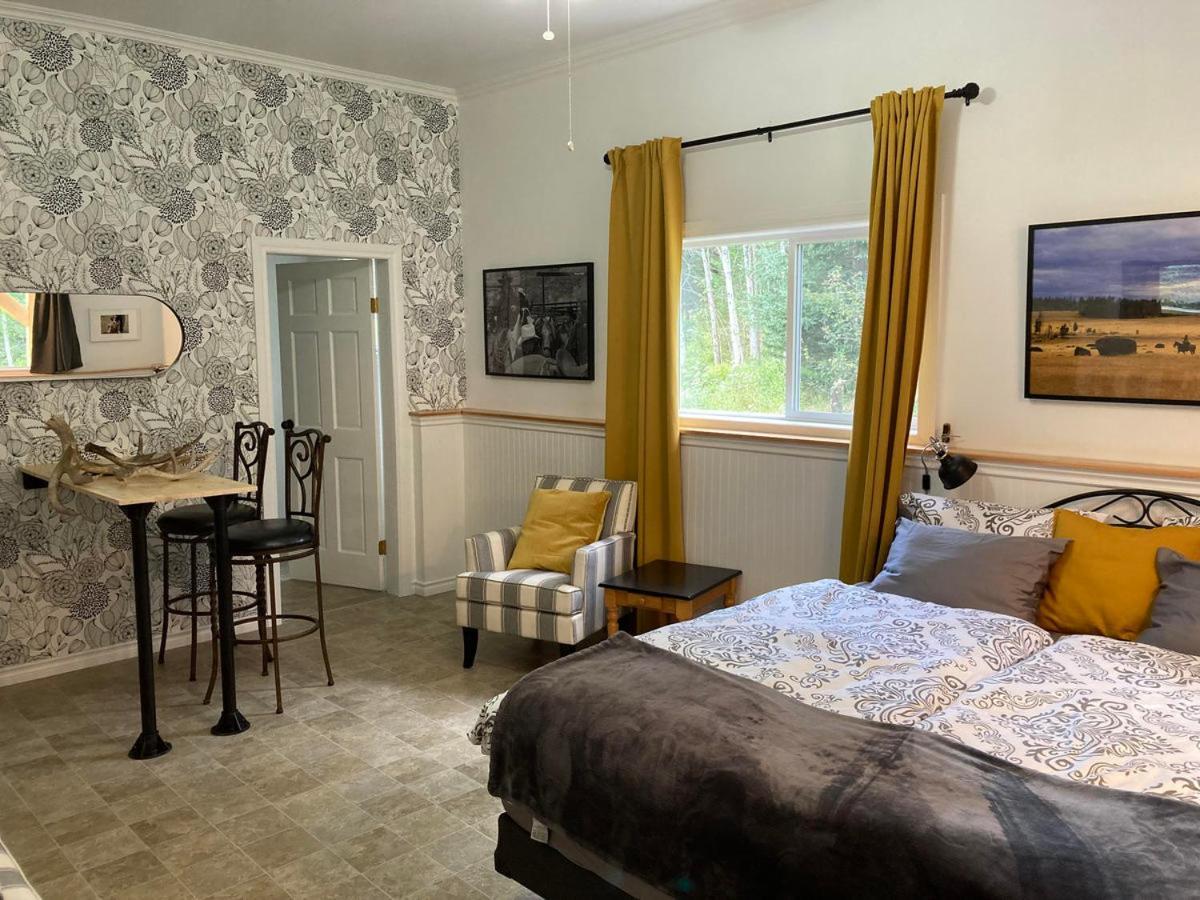 Battle Creek Ranch, Wells Gray Park Villa เคลียร์วอเตอร์ ภายนอก รูปภาพ